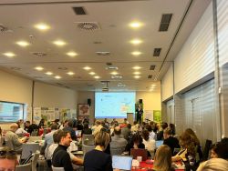 b40e6cc1-0225-49bd-8bca-d264d24d9de0