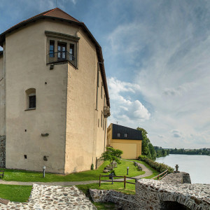 Zámek a hrad v Polné